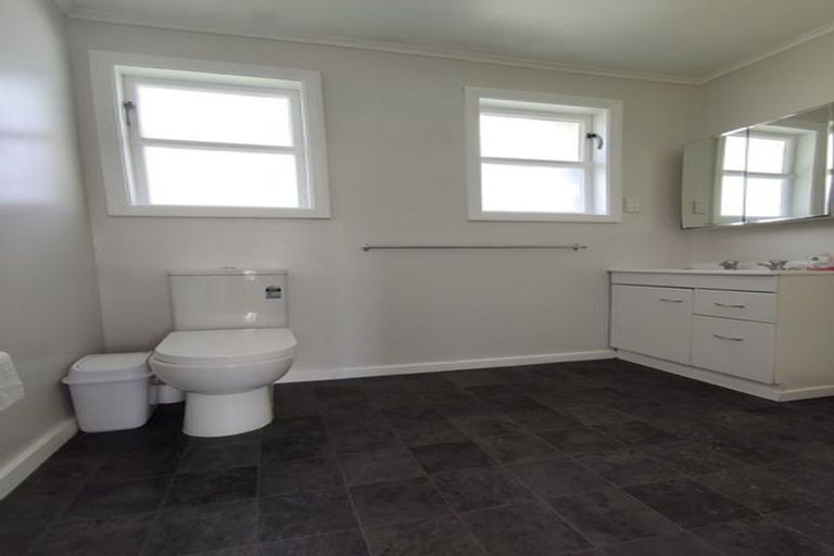 Photo of property in 24 Barton Grove, Naenae, Lower Hutt, 5011