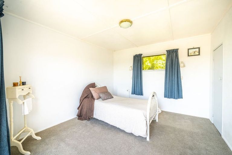 Photo of property in 13 Harbour View Road, Omokoroa, 3114