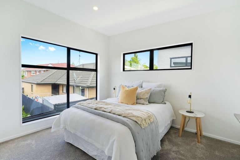 Photo of property in 8/24 Andrew Road, Howick, Auckland, 2010