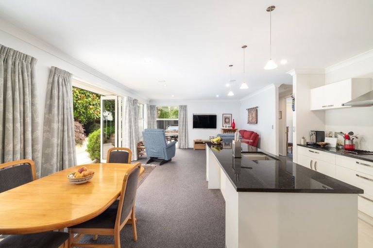 Photo of property in 11 Breton Close, Northwood, Christchurch, 8051