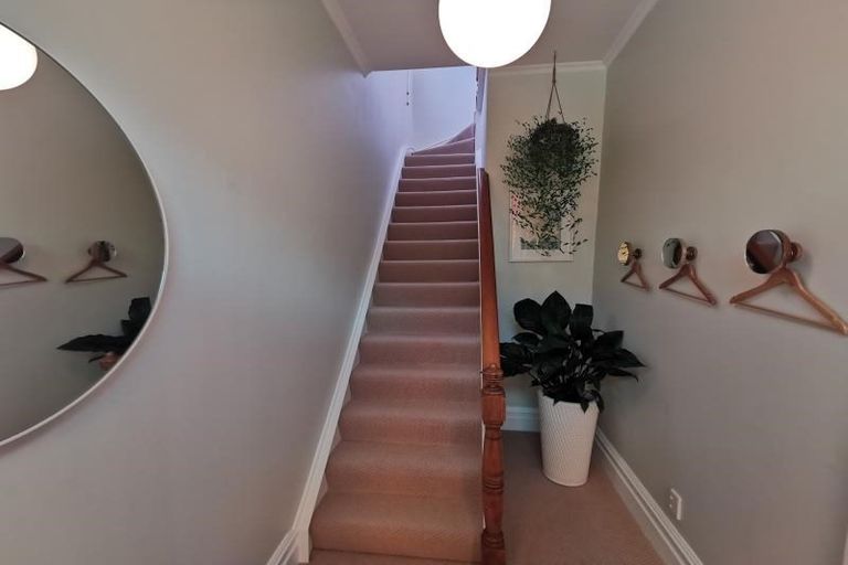 Photo of property in 46 Honiana Te Puni Street, Aro Valley, Wellington, 6021