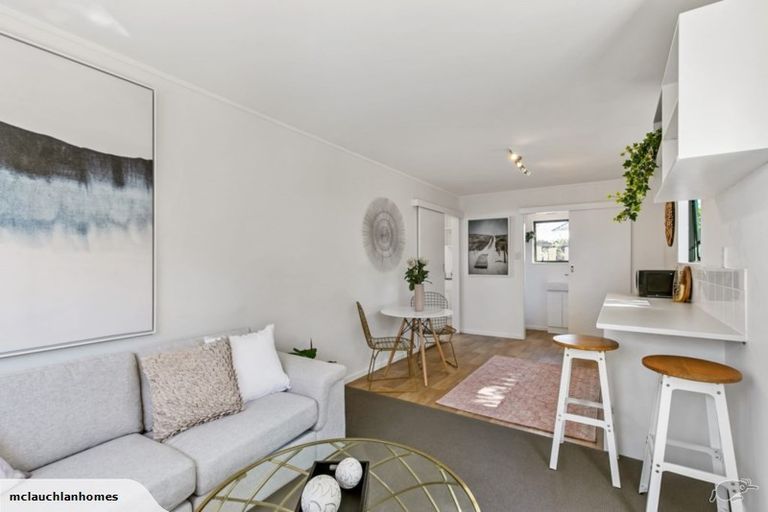 Photo of property in 440 Porchester Road, Randwick Park, Auckland, 2105