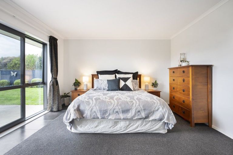 Photo of property in 146 Mount Taylor Drive, Feilding, 4775