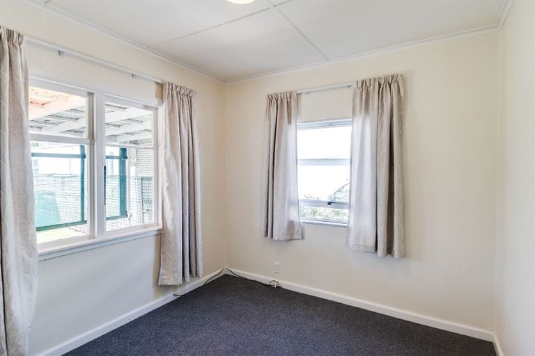 Photo of property in 3 White Street, Taradale, Napier, 4112