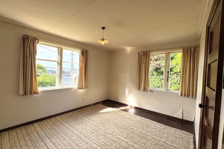 Photo of property in 94 Clyde Street, Balclutha, 9230