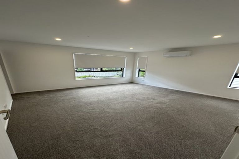 Photo of property in 46b Centorian Drive, Windsor Park, Auckland, 0632