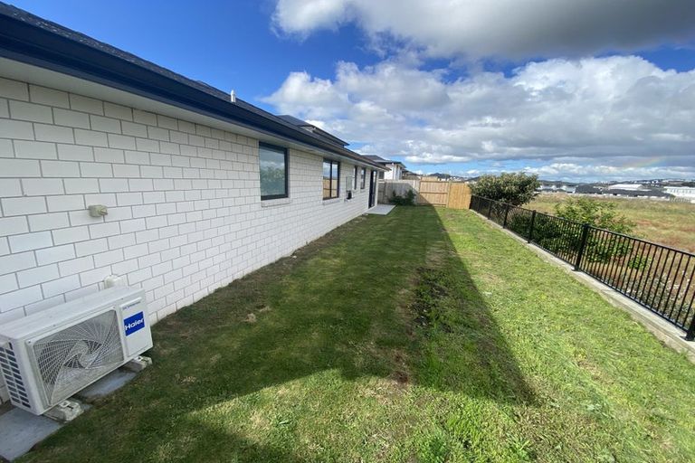 Photo of property in 2 Kukari Close, Flagstaff, Hamilton, 3210