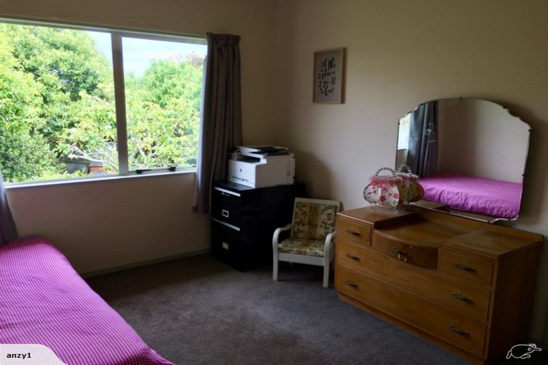 Photo of property in 18 Clearview Heights, Ranui, Auckland, 0612