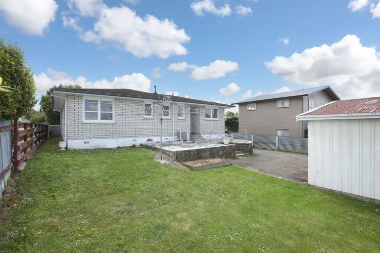 Photo of property in 15 Mcclure Street, Feilding, 4702