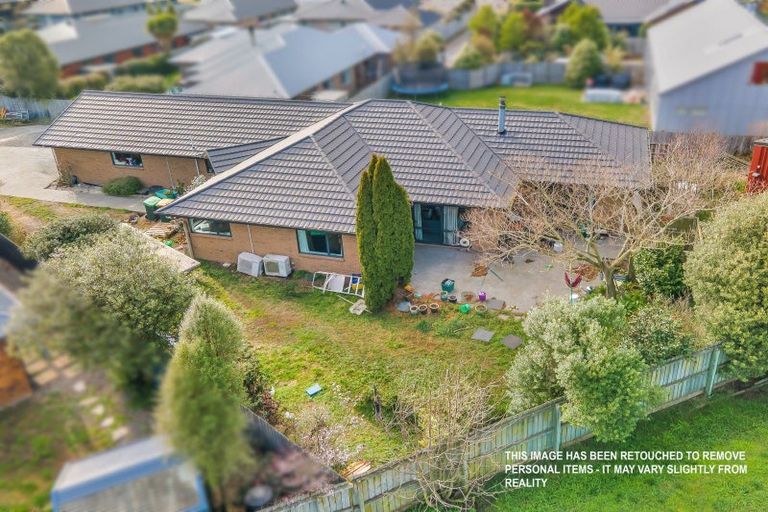 Photo of property in 17 Stanwood Grove, Darfield, 7510