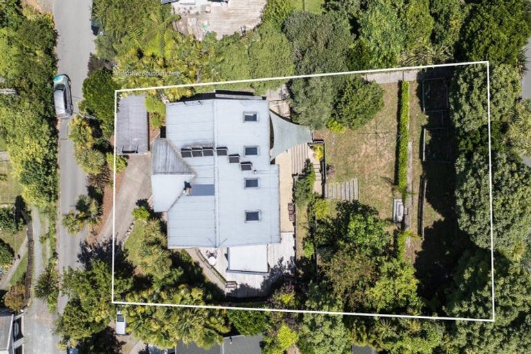 Photo of property in 60 Renwick Place, Nelson South, Nelson, 7010