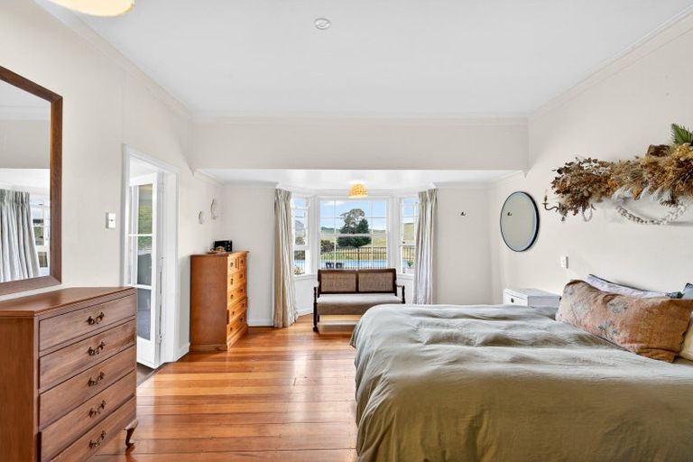 Photo of property in 1222 Taihape Road, Sherenden, Hastings, 4179