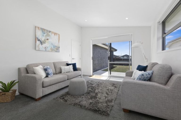 Photo of property in 30 Batty Street, Papamoa Beach, Papamoa, 3118