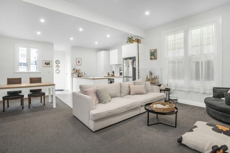 Photo of property in 16 Herald Street, Berhampore, Wellington, 6023