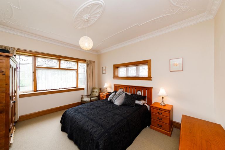 Photo of property in 24 Miro Street, Takaro, Palmerston North, 4410