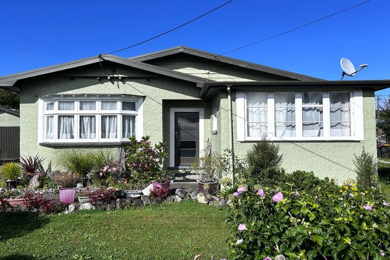 Photo of property in 25 Macdougall Avenue, Dunollie, Runanga, 7803