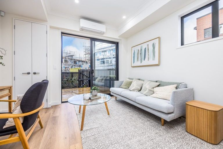 Photo of property in 42b Westgate Drive, Westgate, Auckland, 0614