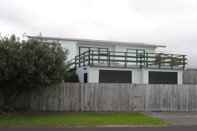 Photo of property in 14 Day Dawn Crescent, Omaha, Warkworth, 0986