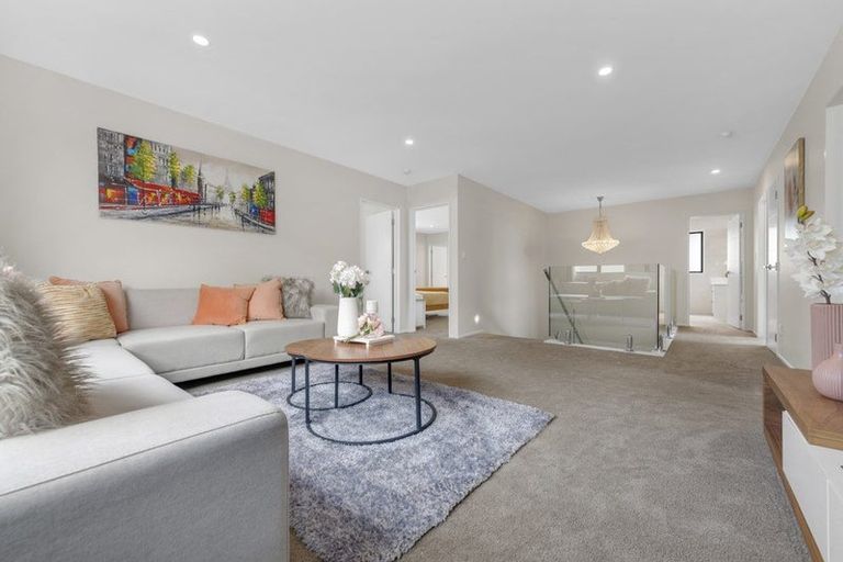 Photo of property in 30 Rosewell Crescent, Flat Bush, Auckland, 2019