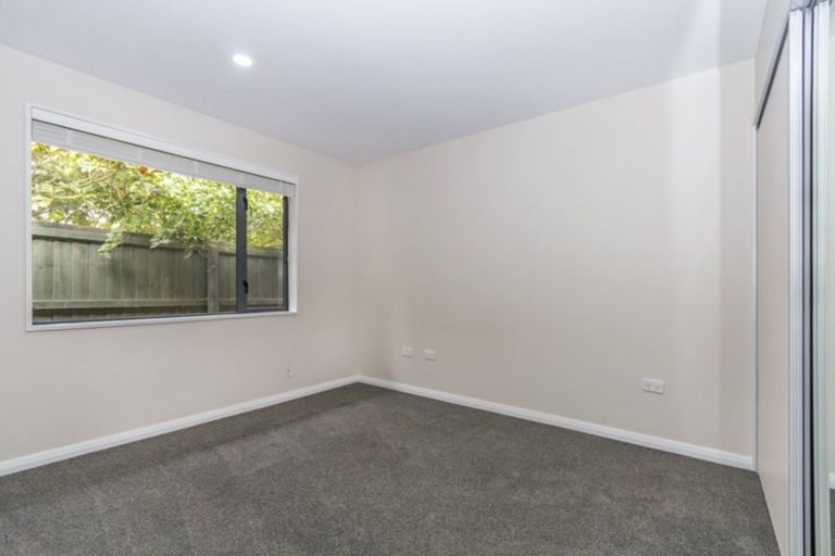 Photo of property in 17 Monterey Place, Parklands, Christchurch, 8083