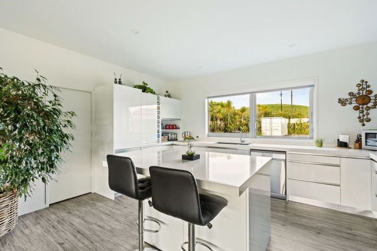 Photo of property in 756 Upland Road, Egmont Village, New Plymouth, 4372