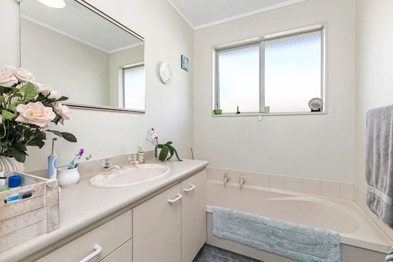 Photo of property in 183b Waitaha Road, Welcome Bay, Tauranga, 3112