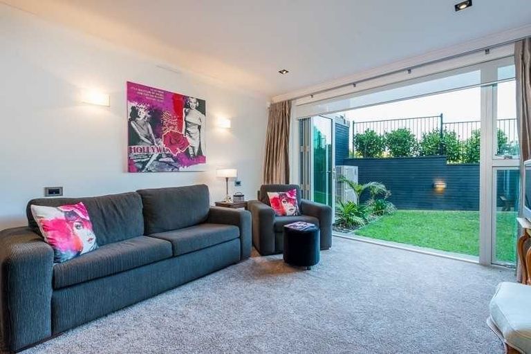 Photo of property in 37b View Road, Campbells Bay, Auckland, 0630