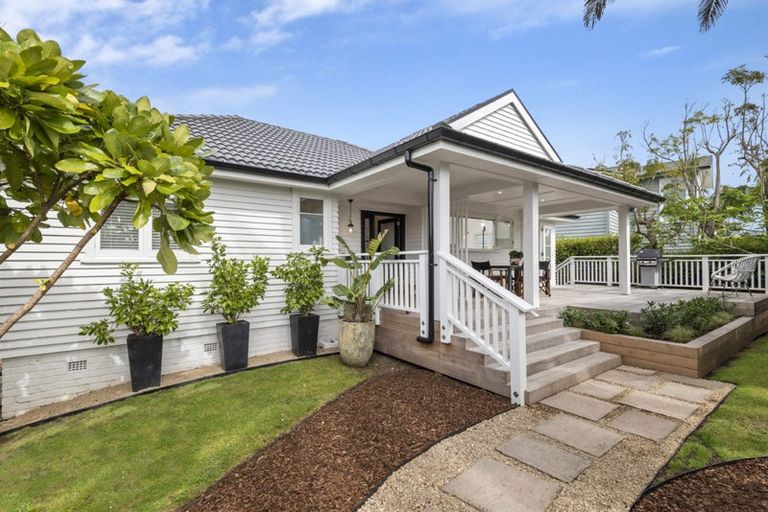Photo of property in 18 Kitchener Road, Takapuna, Auckland, 0620