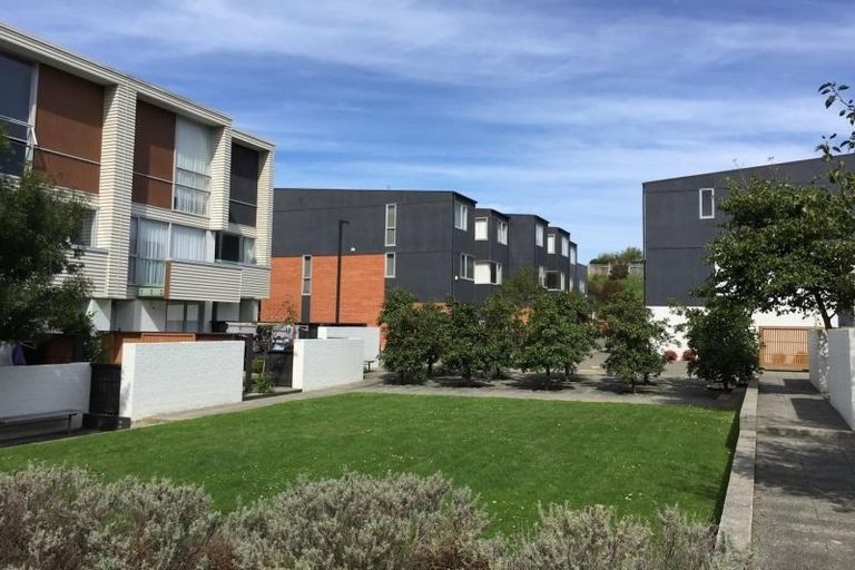 Photo of property in Altar Apartments, 64/120 Rintoul Street, Newtown, Wellington, 6021