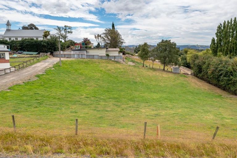 Photo of property in 15 Snowdon Street, Allanton, Mosgiel, 9092