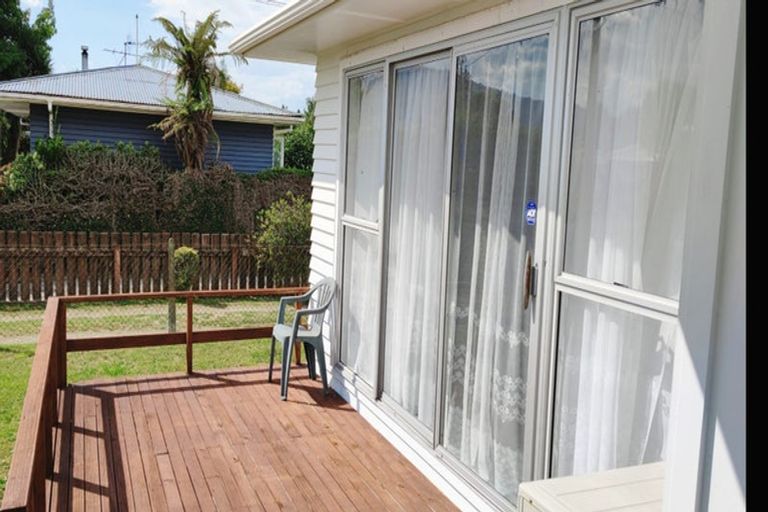 Photo of property in 19 Kahu Street, Utuhina, Rotorua, 3015