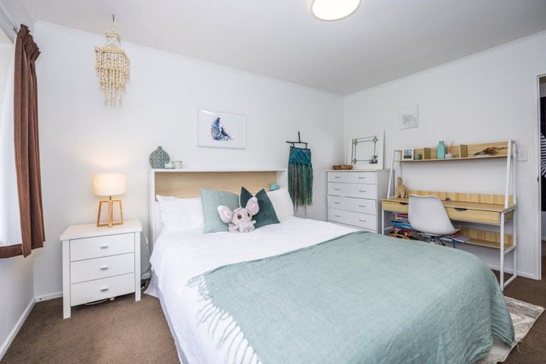 Photo of property in 27 Halcione Close, Flagstaff, Hamilton, 3210