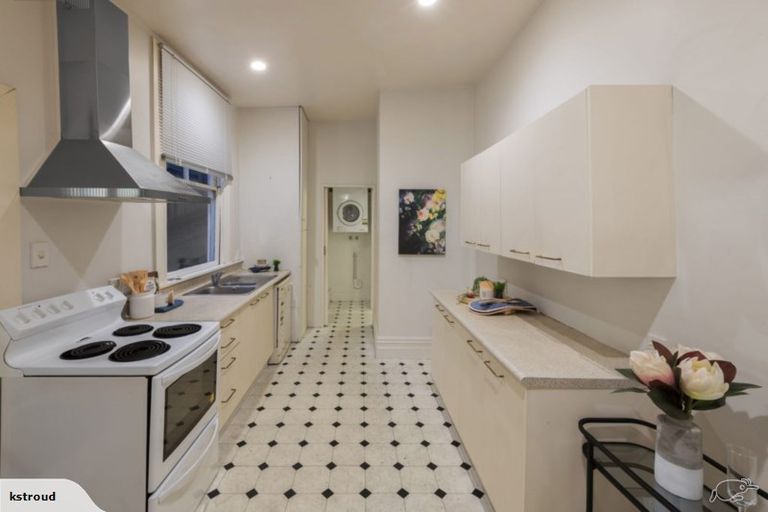 Photo of property in 79 Aro Street, Aro Valley, Wellington, 6021