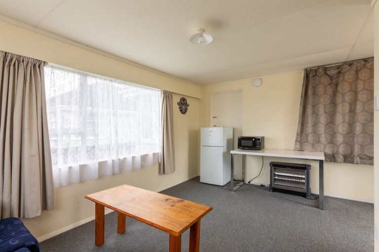 Photo of property in 10 Collett Street, Dannevirke, 4930