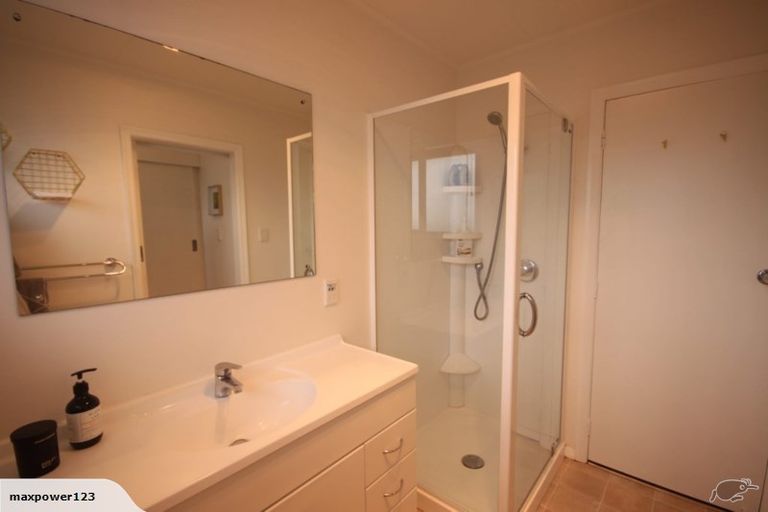 Photo of property in 92 Trafalgar Street, Waterloo, Lower Hutt, 5011