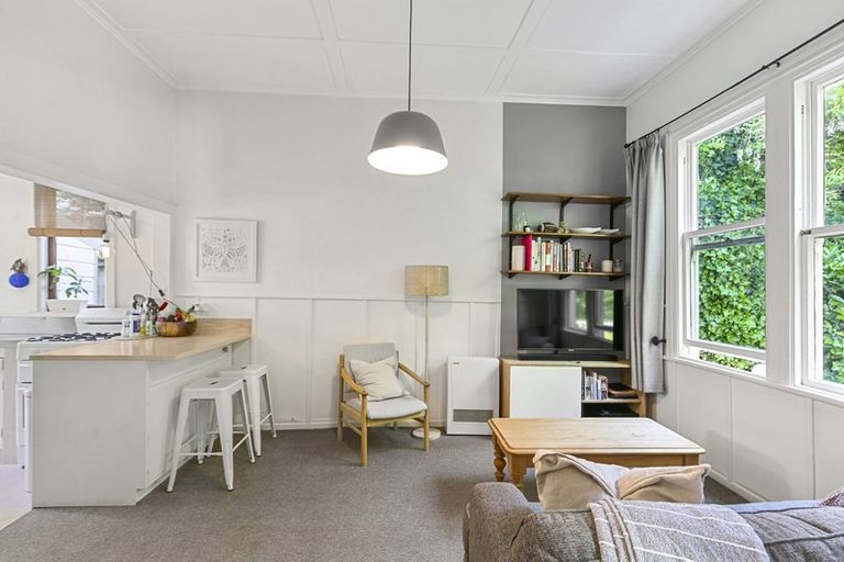 Photo of property in 424a Adelaide Road, Berhampore, Wellington, 6023