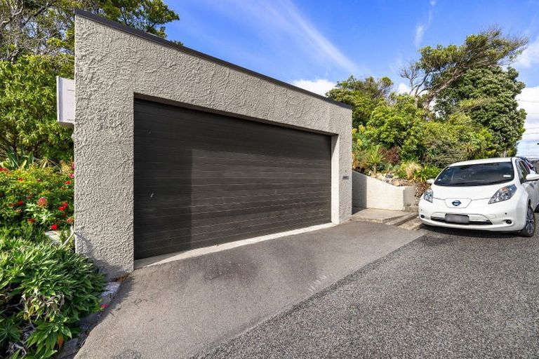 Photo of property in 8 Seamount Terrace, Mount Pleasant, Christchurch, 8081