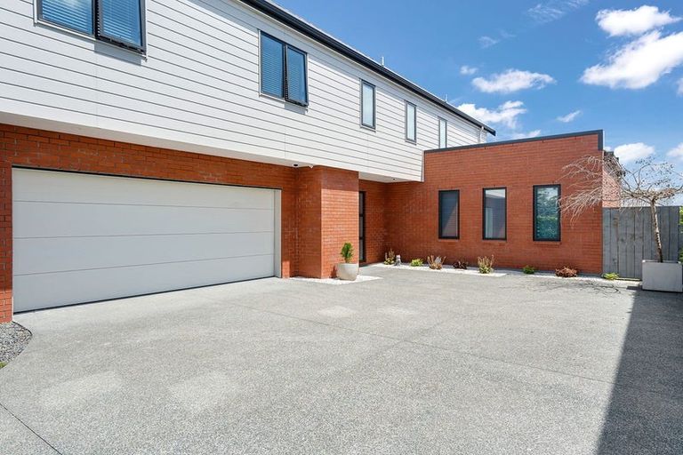 Photo of property in 42a Brigham Creek Road, Whenuapai, Auckland, 0618