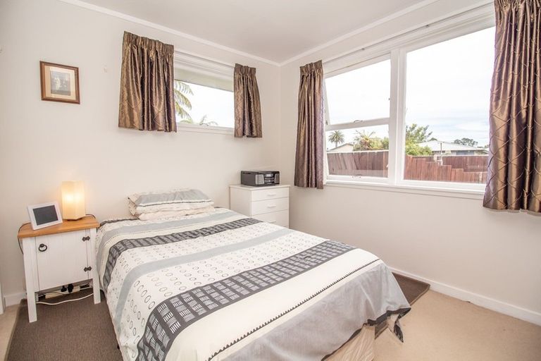 Photo of property in 94 Derby Street, Westport, 7825