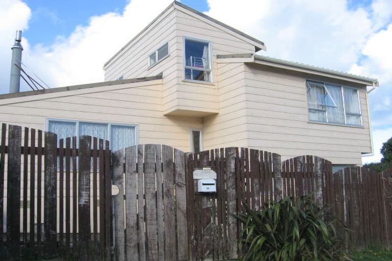 Photo of property in 265a Mitchell Street, Brooklyn, Wellington, 6021