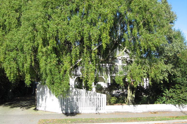 Photo of property in 492 Ilam Road, Bryndwr, Christchurch, 8052