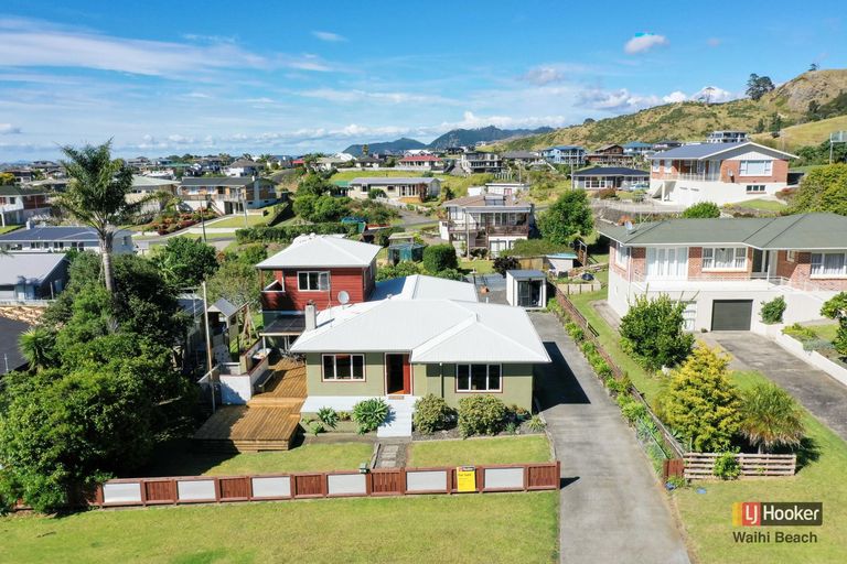 Photo of property in 53 Ocean View Road, Waihi Beach, 3611