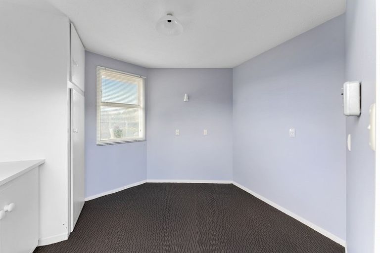 Photo of property in 1 Pacific Road, North New Brighton, Christchurch, 8083