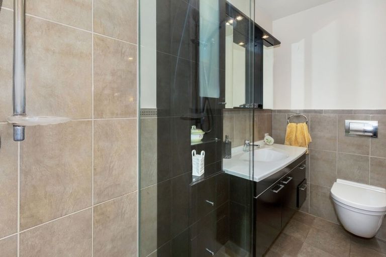 Photo of property in 22 Nathan Street, Tawa, Wellington, 5028