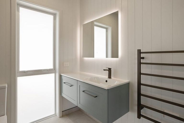 Photo of property in 156 Kupe Drive, Whitianga, 3510