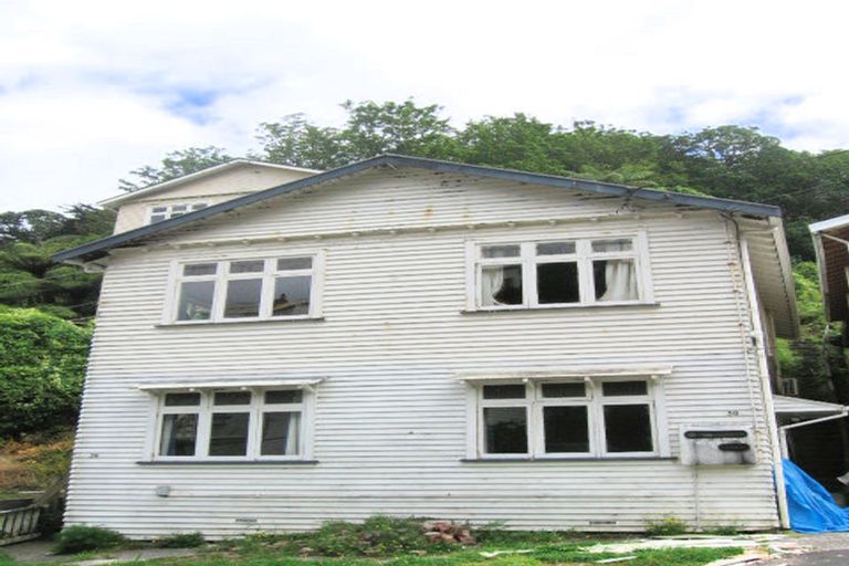Photo of property in 39 Adams Terrace, Aro Valley, Wellington, 6021