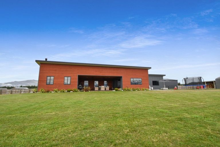 Photo of property in 68 The Drive, Twizel, 7999