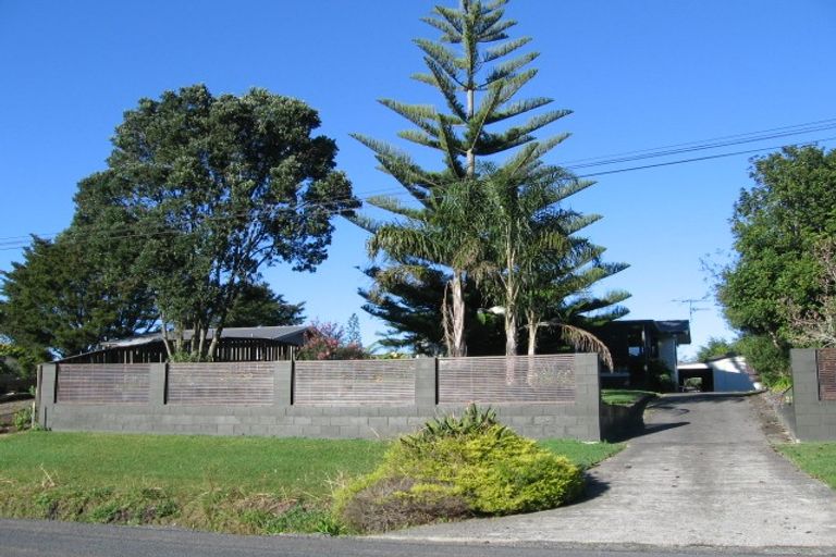 Photo of property in 25 Beachlands Road, Beachlands, Auckland, 2018