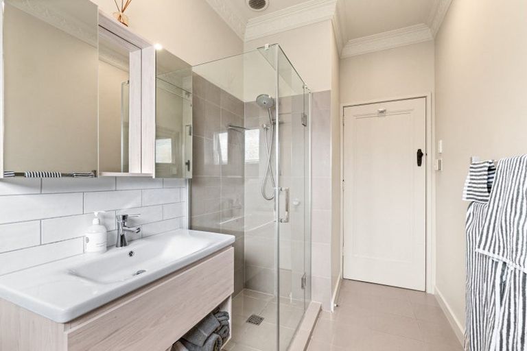 Photo of property in 44 Herrick Street, Marewa, Napier, 4110