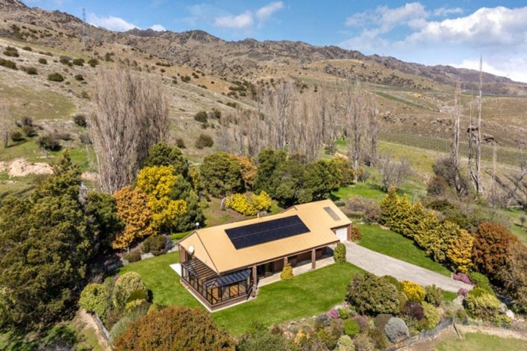 Photo of property in 46 Middleton Road, Northburn, Cromwell, 9383